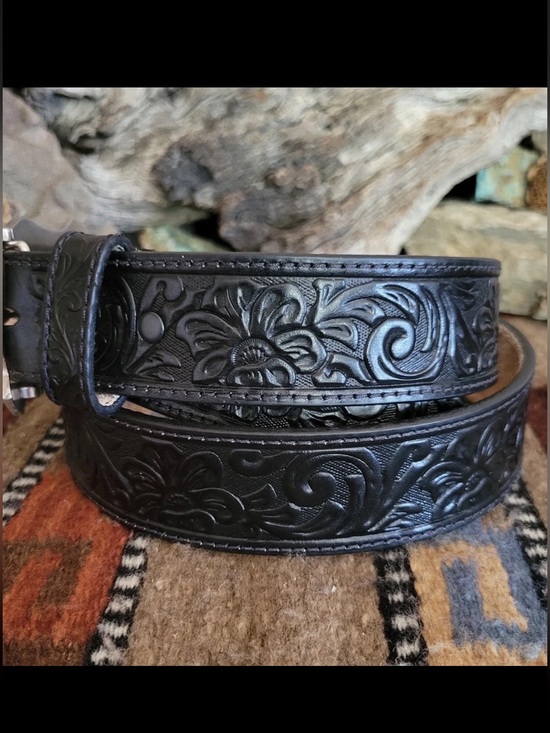Justin Boots Other - JUSTIN Belt Mens Size 45 Black Tooled Leather Classic Longhorn C11193 Western